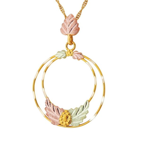 Double Wreath Pendant